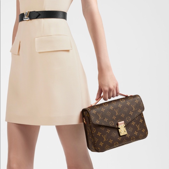 Louis Vuitton POCHETTE MÉTIS (Extra Pictures) - Picture 2 of 16